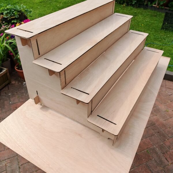 Large, sturdy display shelf for Stallholders